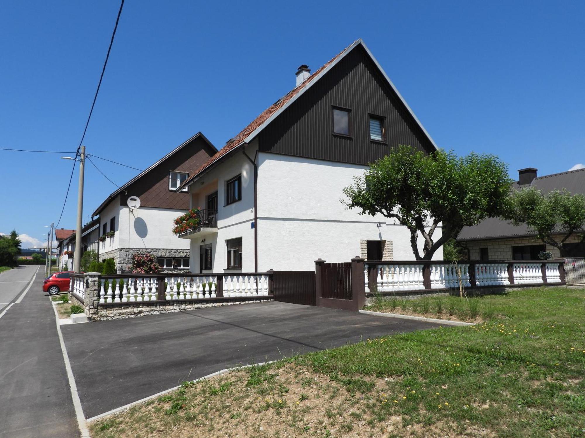 Zimski San Ravna Gora Exterior photo